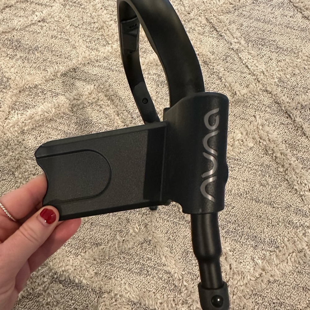 Nuna car seat adapter for BOB stroller